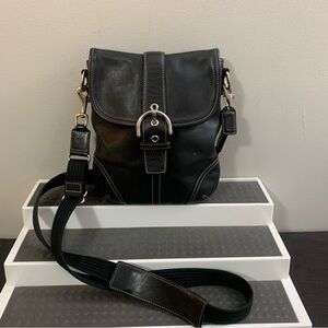 Vintage Coach SoHo Bag Y2K Black Leather Buckle Crossbody Signature C Lining!